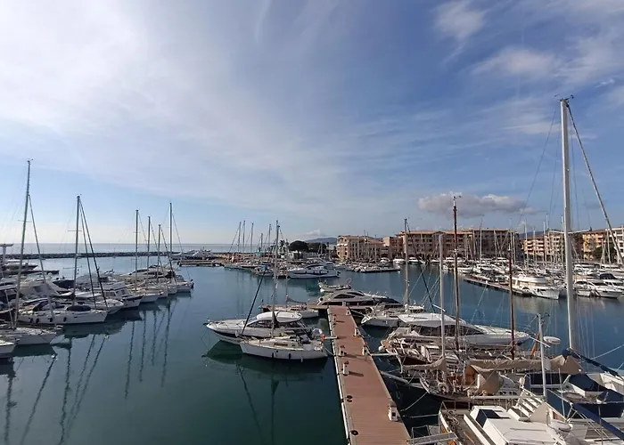 Port D'attache-11 By Interhome Apartment Frejus